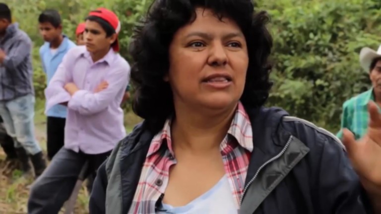 Berta Cáceres, activista por los derechos de los pueblos indígenas