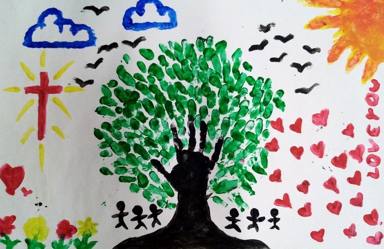 “Los jóvenes, desafiados por estos signos, descubrimos la presencia de Dios que hace nuevas las cosas y posibles los deseo de nuestro corazón” Photo by SME Honduras.
